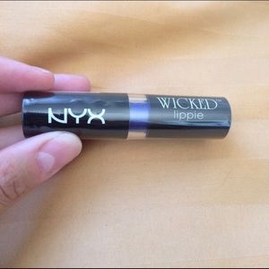 NYX "Envy" Wicked Lippie
