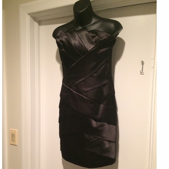 Jessica McClintock strapless black dress