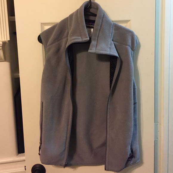 Patagonia grey fleece vest