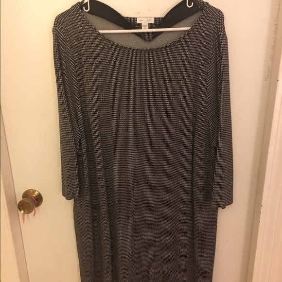 Shift dress - Picture 1 of 3