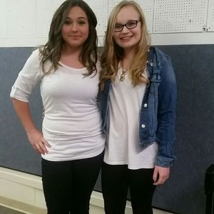 Meet your Posher, Chloe