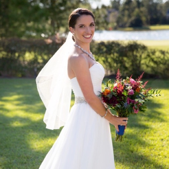 Meet your Posher, Christiana - Picture 1 of 1