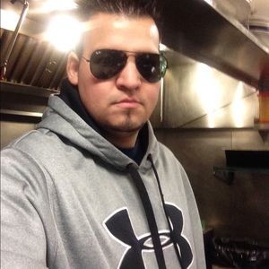 Meet your Posher, Jose