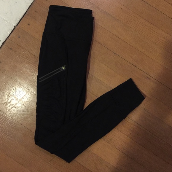 lululemon athletica Pants - Lululemon Black long leggings with zippers