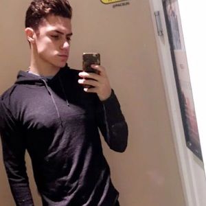 Meet your Posher, Cal