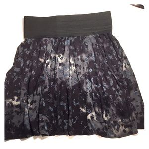 Elastic waist black and blue skirt, size small