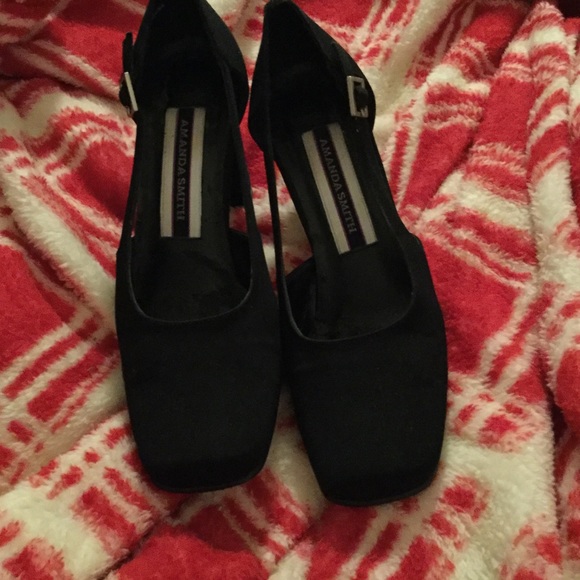 Dress shoes - Picture 3 of 3