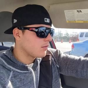 Meet your Posher, Rene