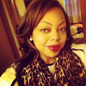 Meet your Posher, Joia