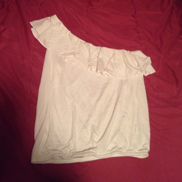 One shoulder top!