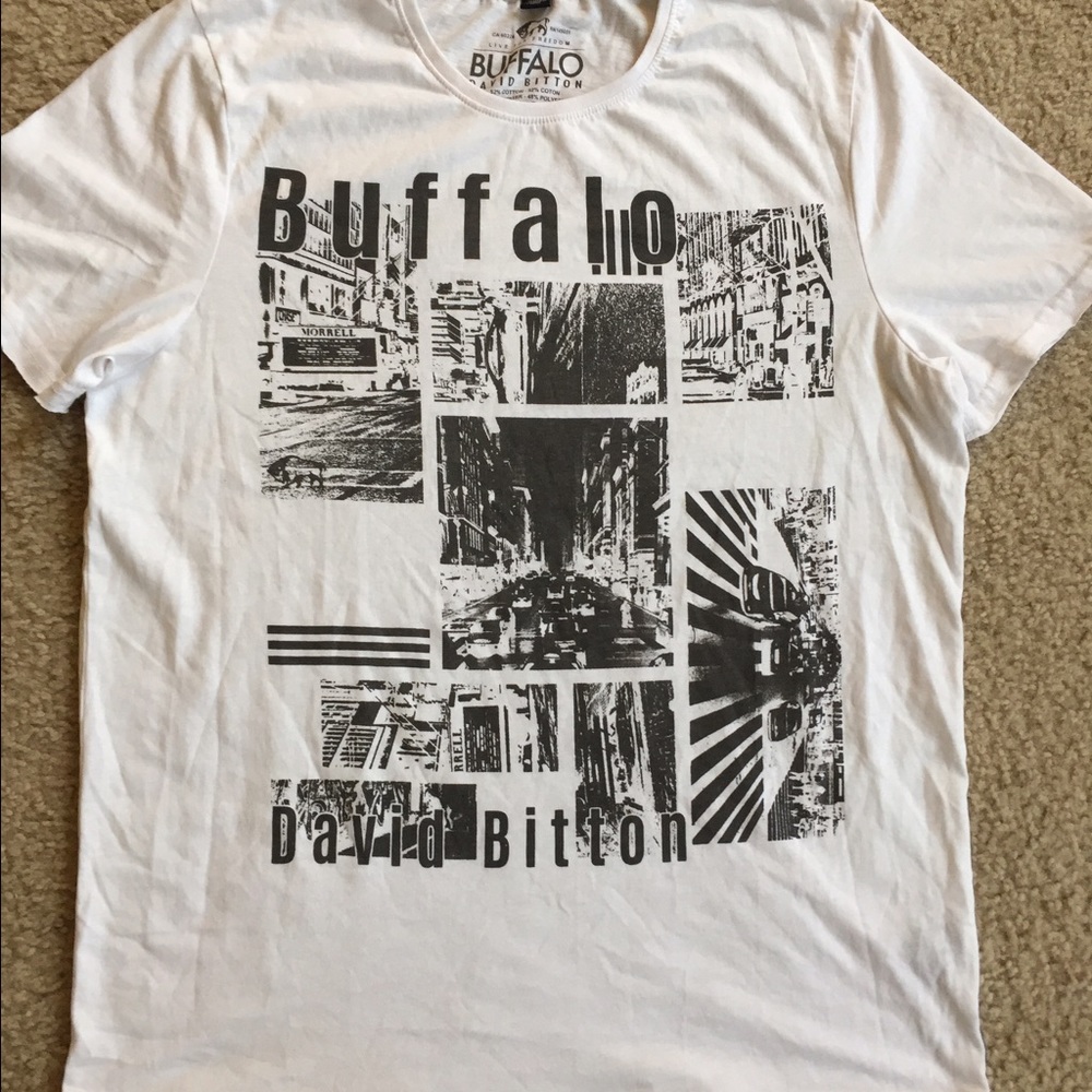 Men's T shirt ❗OFFERS WELCOME❗️