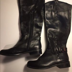 Vince Cameron riding boots, size 9