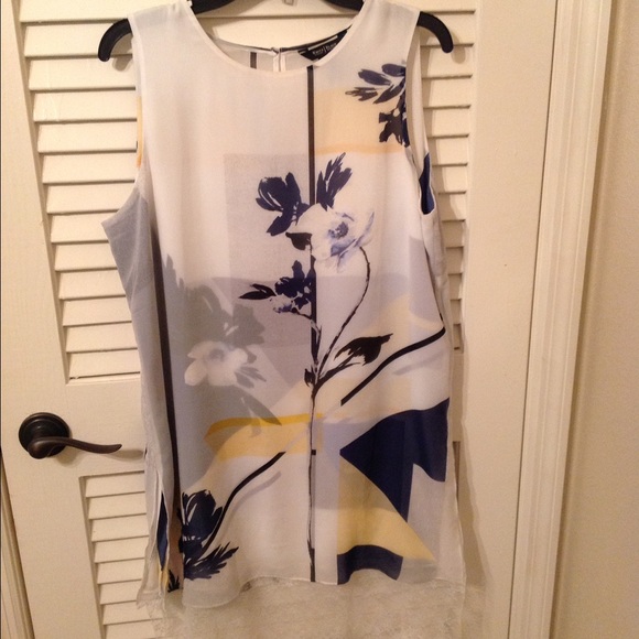 Top - Picture 2 of 2