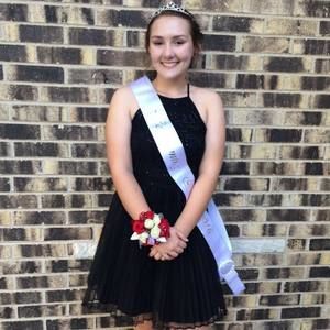 Meet your Posher, Nicole