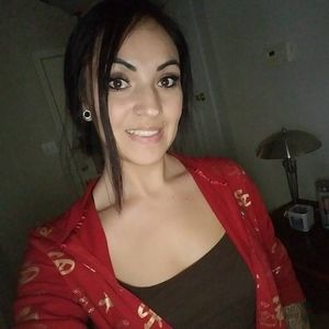 Meet your Posher, Deseree