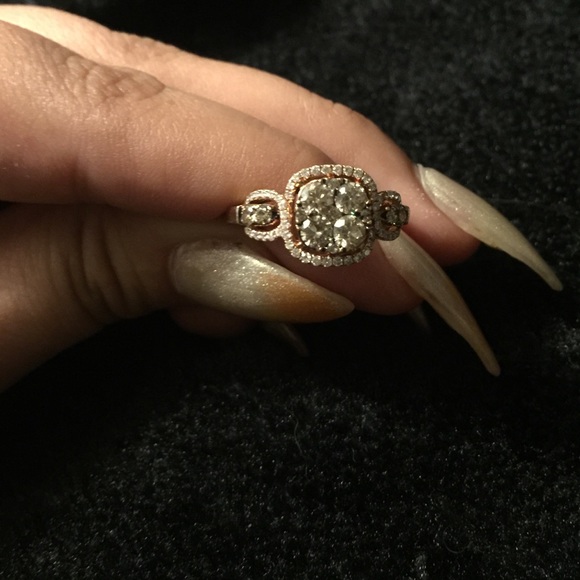 Levian Strawberry Gold Vanilla/Chocolate Diamonds - Picture 2 of 2