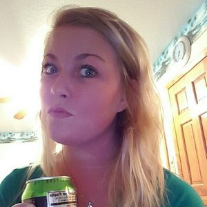 Meet your Posher, Leah