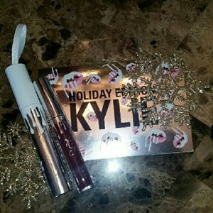 JOLLY Gloss KYLIE Holiday Edition Lip Gloss
