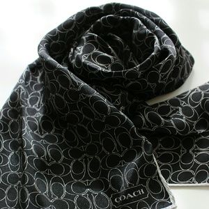 NWT Coach Signature Print 100% Silk Scarf
