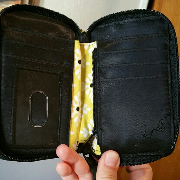 Vera bradley wristlet - Picture 3 of 3