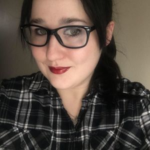 Meet your Posher, Becca