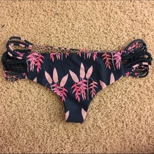 Acacia swim 2016 pikake bottoms in heliconia