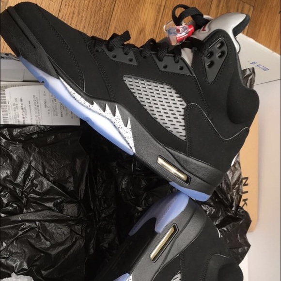 Air Jordan RETRO 5 BLACK METALLIC OG - Picture 4 of 4