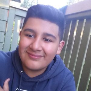 Meet your Posher, Christian