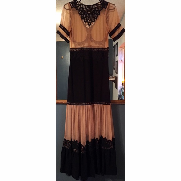 For Love & Lemons Carmine Maxi dress size XS - Picture 4 of 7