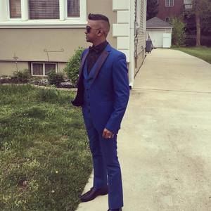 Meet your Posher, Tauseef