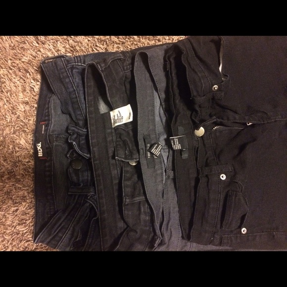 Lot of 4 black jeans 1x BDG, 1x H&M, 2x forever 21 - Picture 1 of 2