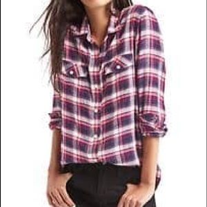 Gap women's flannel boyfriend fit.