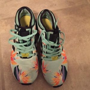 Adidas Zx flux shoes