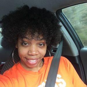 Meet your Posher, Kenyatta