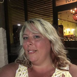 Meet your Posher, Kendra