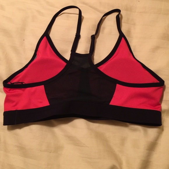 Red Indy pro sports bra - Picture 2 of 2
