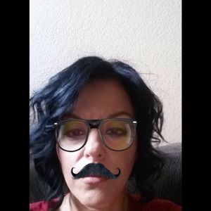 Meet your Posher, Robin