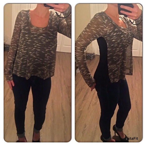 Long sleeve light knit Top - Picture 2 of 3