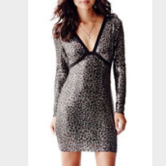 Sexy Guess Sequin dress. - Picture 1 of 3