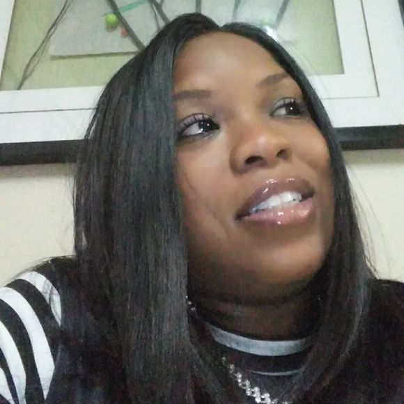 Meet your Posher, Lashonda