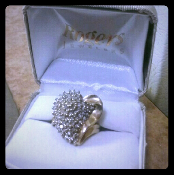 $250 down gold and real diamond ring's size 9