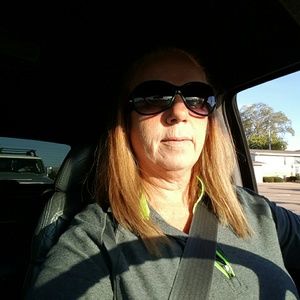 Meet your Posher, Sheri