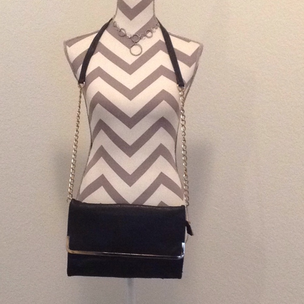 SOLD [Used] Cute crossbody clutch