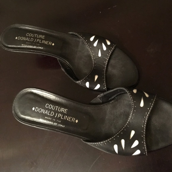 Donald J Pliner Couture in size 9M - Picture 1 of 4