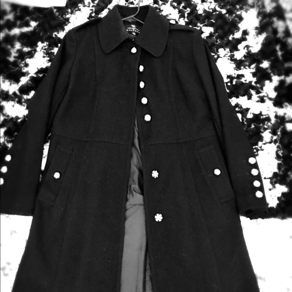 Black Trench Coat w/silver buttons,classy,  coat. - Picture 1 of 1