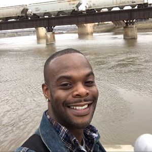 Meet your Posher, Jerome