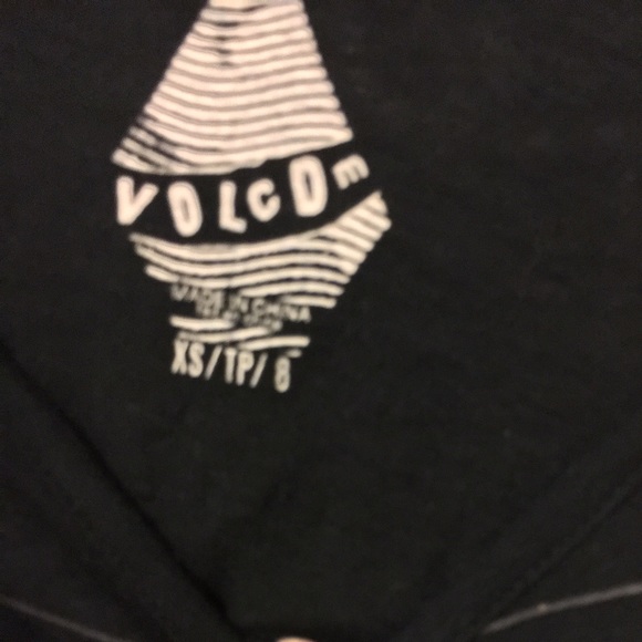 Volcom Striped Navy Blue Hi-Lo Top - Picture 4 of 4