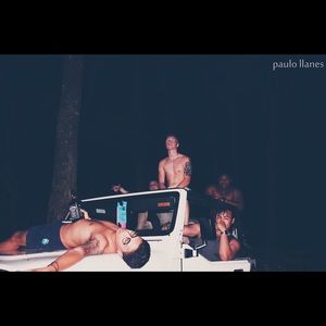 Meet your Posher, Troy