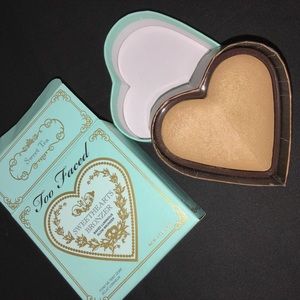 Sweethearts Bronzer✨