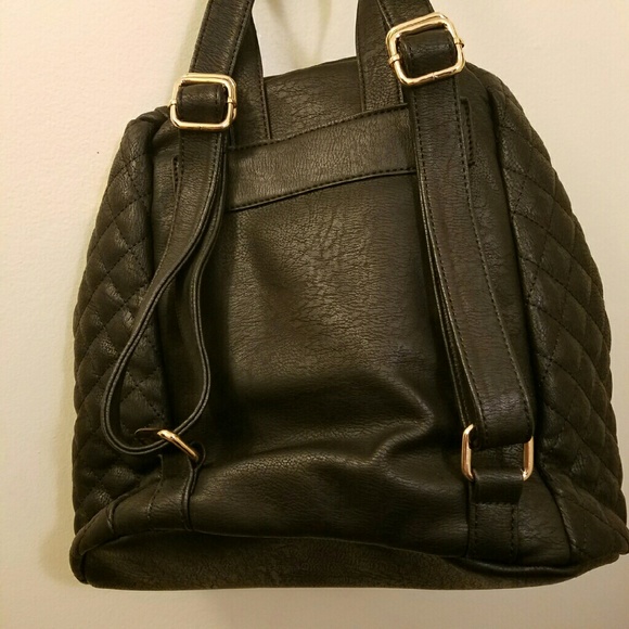 Leather Backpack Style Bag/Purse - Picture 2 of 3